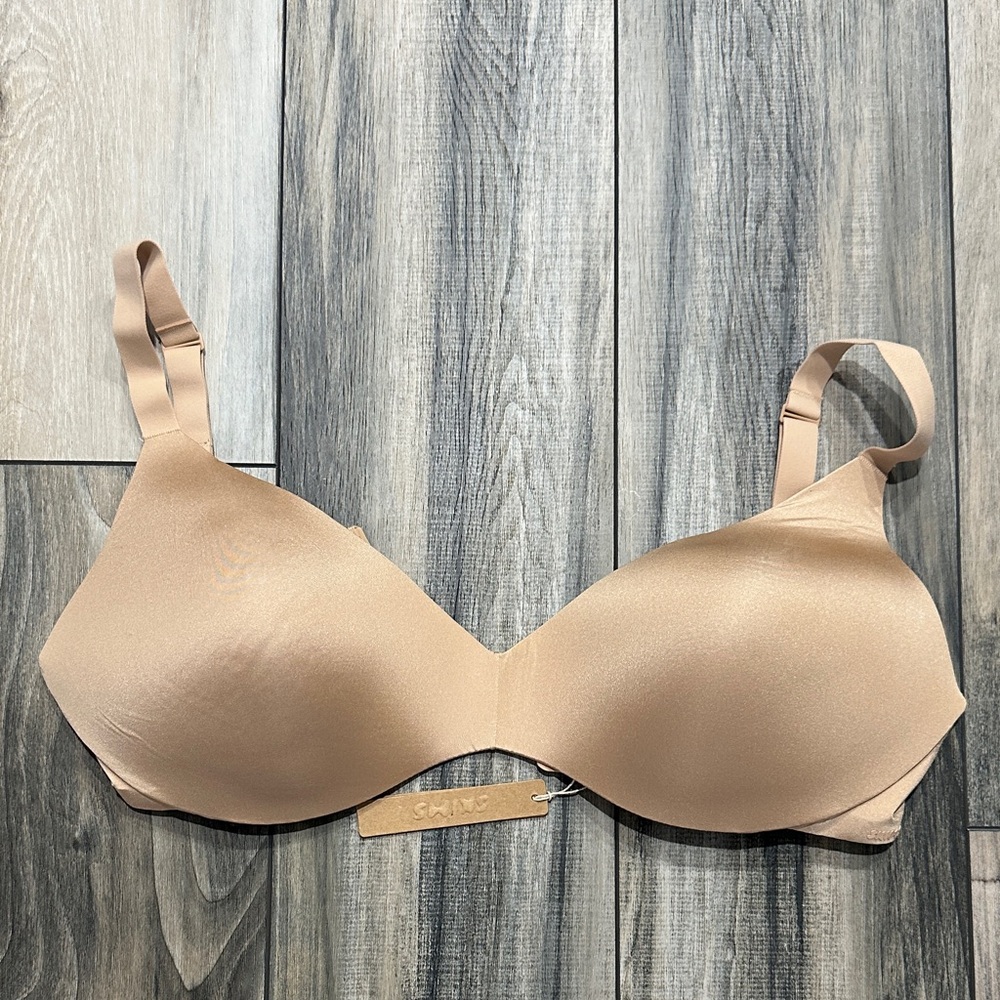 SKIMS Tan Seamless Bra